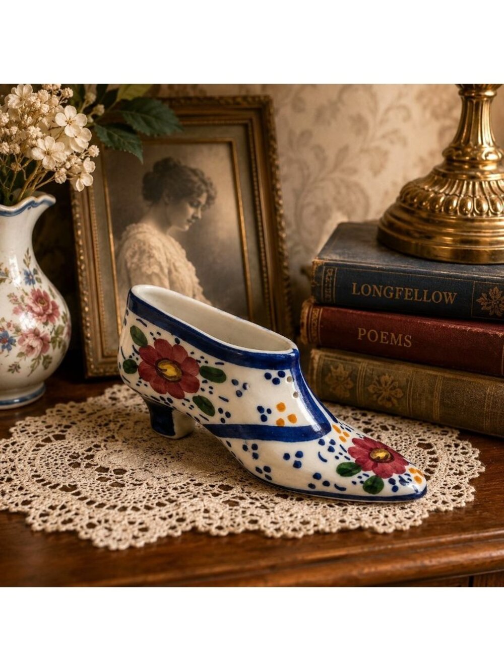 Porcelain Shoe Figurine Ceramicas Benjamin Catalan Spanish Pottery Gift for Shoe